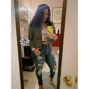 Meet your Posher, Beverly